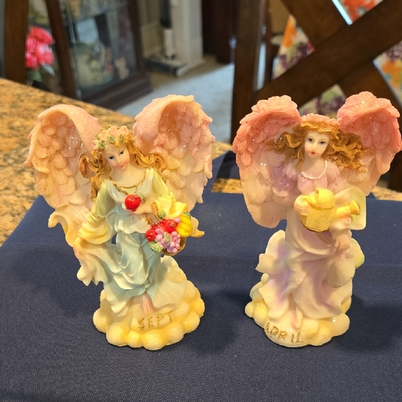 IAC International Pink and White Angel Accent Decor - Picture 15 of 15